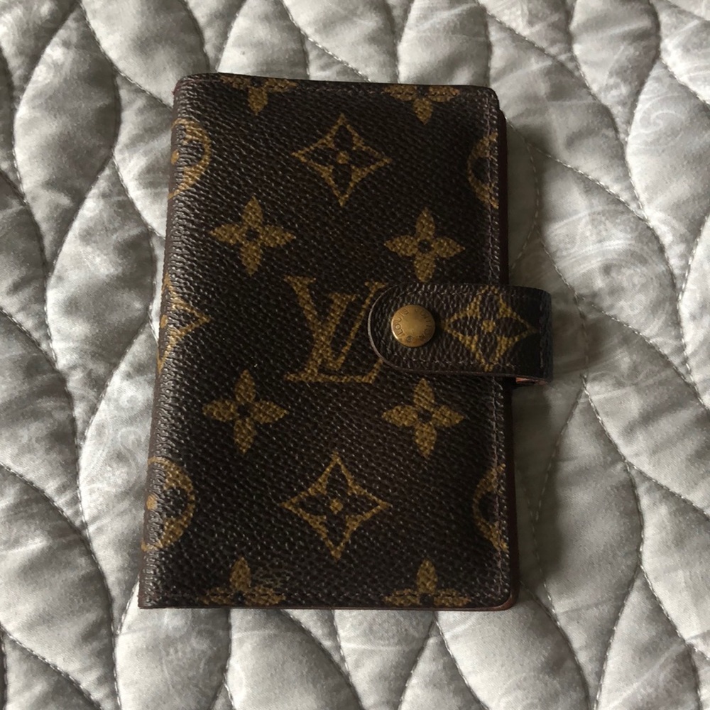 LV Agenda/Card holder
